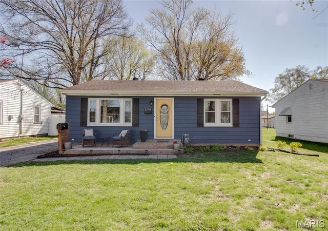 Photo 1 of Single family home for sale at 2509 Alfaretta Ave, Alton, IL 62002 | MLS# MIS26020142 | Listing updated on 2026-07-24