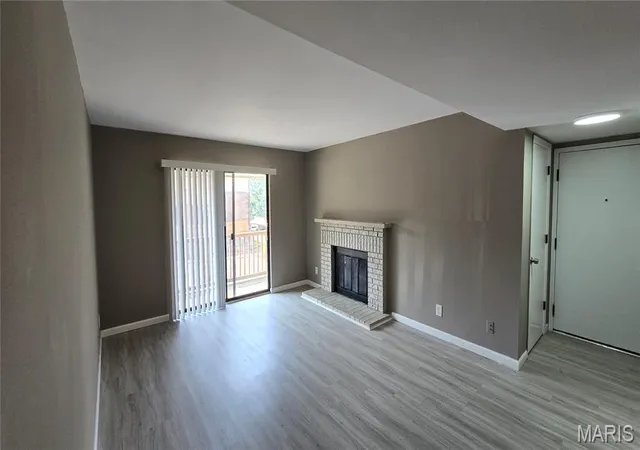 Photo 2 of Condo for sale at 1643 Summer Run Dr #23, Florissant, MO 63033 | MLS# MIS26020177 | Listing updated on 2026-09-23