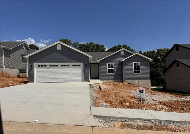1st image of 721 Blake Dr, Hillsboro, MO 63050 | MLS# MIS26020298