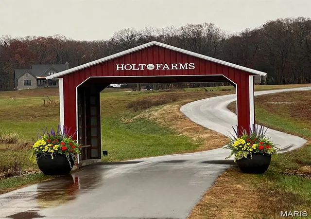 2nd image of 0 Lot 1 Holt Farms, Wentzville, MO 63385 | MLS# MIS26020304
