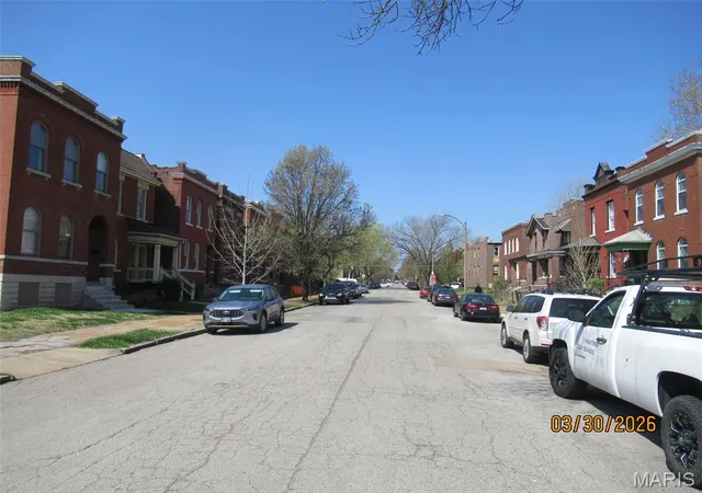 Photo 2 of Single family home for sale at 4439 Oakland Ave, Saint Louis, MO 63110 | MLS# MIS26020355 | Listing updated on 2026-10-16