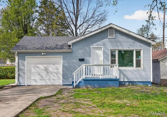 Photo 1 of Single family home for sale at 2657 E 24th, Granite City, IL 62040 | MLS# MIS26020360 | Listing updated on 2026-09-03