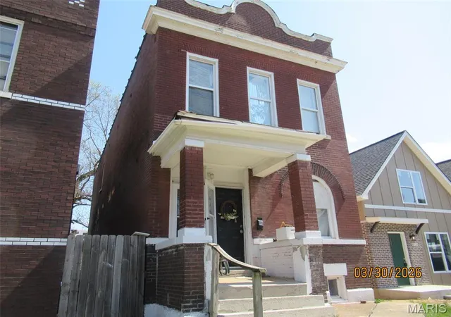 Photo 3 of Single family home for sale at 4118 Nebraska Ave, Saint Louis, MO 63118 | MLS# MIS26020367 | Listing updated on 2026-08-24