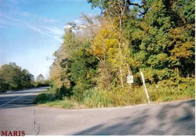 Photo 1 of Land for sale at 53 Hwy E (vererans Dr) Dr, De Soto, MO 63020 | MLS# MIS26020381 | Listing updated on 2026-06-16