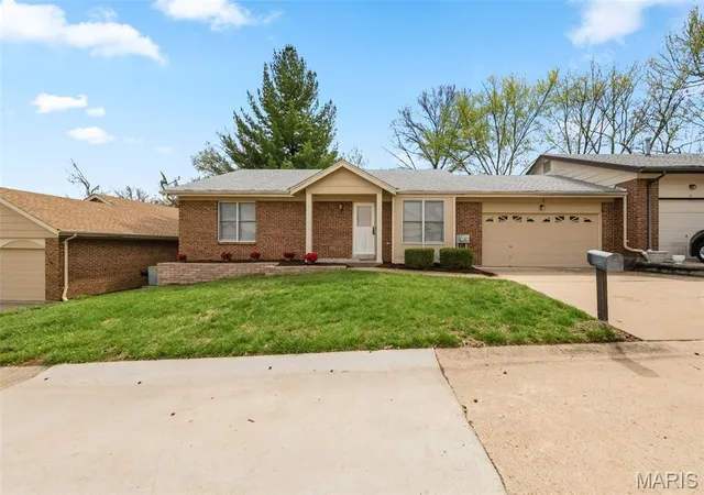 Photo 1 of Condo for sale at 2 Tarpon Ct, Florissant, MO 63033 | MLS# MIS26020435 | Listing updated on 2026-07-05