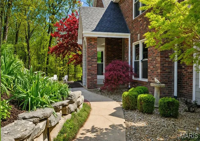 Photo 3 of Single family home for sale at 1553 Ridge Rd, Wildwood, MO 63021 | MLS# MIS26020440 | Listing updated on 2026-09-24