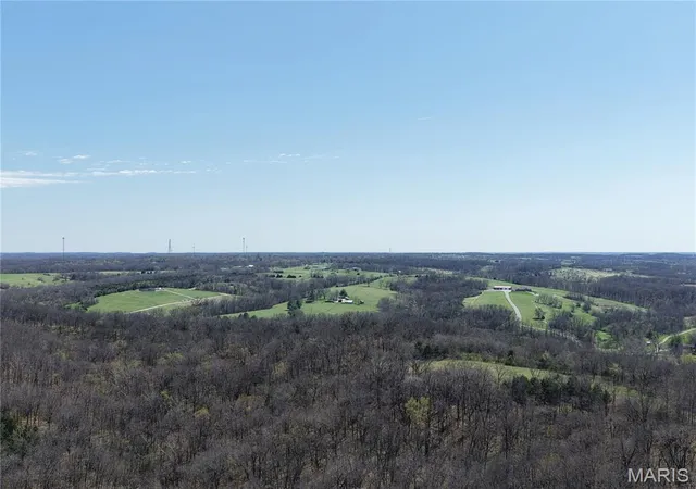 3rd image of 1806 Robinson, Hannibal, MO 63401 | MLS# MIS26020445