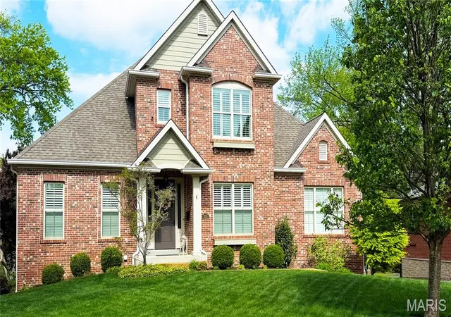 Homes for sale in Clayton, MO | 205 Brighton Wy, Clayton, MO 63105 | MLS# MIS26020544