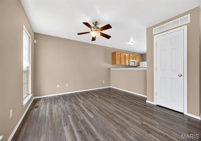 4th image of 821 Brookmead Dr, O Fallon, MO 63366 | MLS# MIS26020579