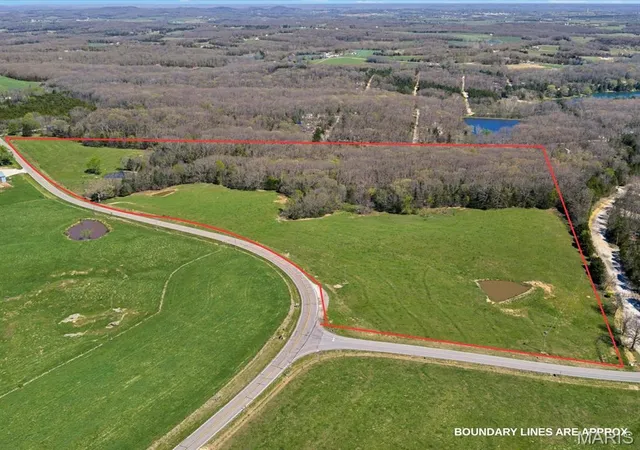 Homes for sale in New Haven, MO | 3087 Acres Hwy C, New Haven, MO 63068 | MLS# MIS26020618