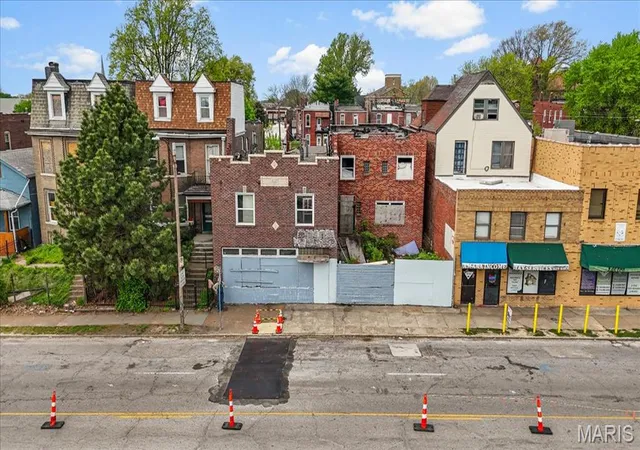 3rd image of 3451-53 S Grand Blvd, Saint Louis, MO 63118 | MLS# MIS26020836