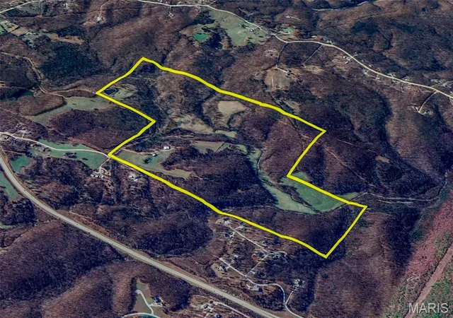 30th image of 1389 Crater Hill Rd, Camdenton, MO 65020 | MLS# MIS26020886