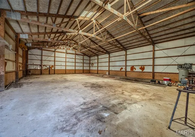 Photo 3 of House for sale at 1389 Crater Hill Rd, Camdenton, MO 65020 | MLS# MIS26020886 | Listing updated on 2026-06-26