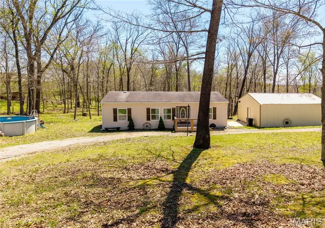 Photo 1 of Manufactured Home at 19910 Bcr 458, Marble Hill, MO 63764 | MLS# MIS26020896 | | Sold on 2026-05-13