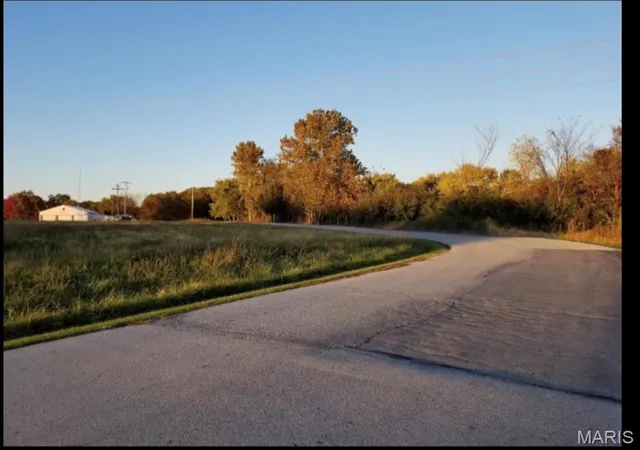 Homes for sale in Winfield, MO | E Hwy 47 E Hwy 47, Winfield, MO 63389 | MLS# MIS26020898