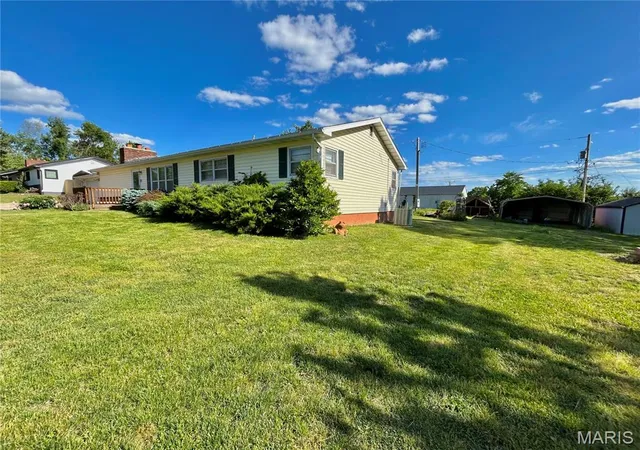 2nd image of 1507 Roberts Dr, Salem, MO 65560 | MLS# MIS26021008