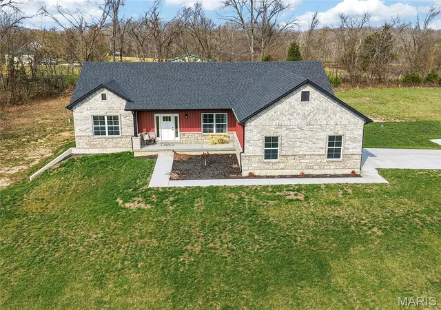 3rd image of 3525 Weatherby Lane, Farmington, MO 63640 | MLS# MIS26021018