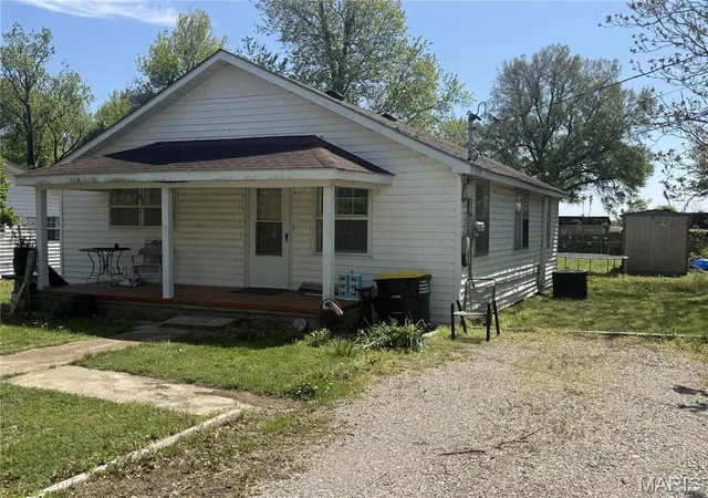 Homes for sale in Kennett, MO | 1413 George St, Kennett, MO 63857 | MLS# MIS26021023