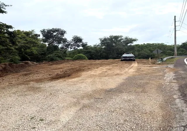 Photo 4 of Land for sale at 4595 Indian Springs Rd, House Springs, MO 63051 | MLS# MIS26021045 | Listing updated on 2026-08-12