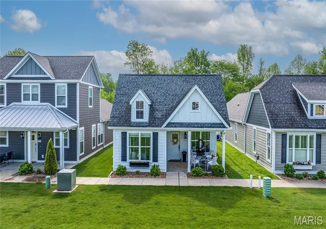 Photo 3 of Single family home for sale at 2524 Walden Blvd, Cape Girardeau, MO 63701 | MLS# MIS26021060 | Listing updated on 2026-05-04