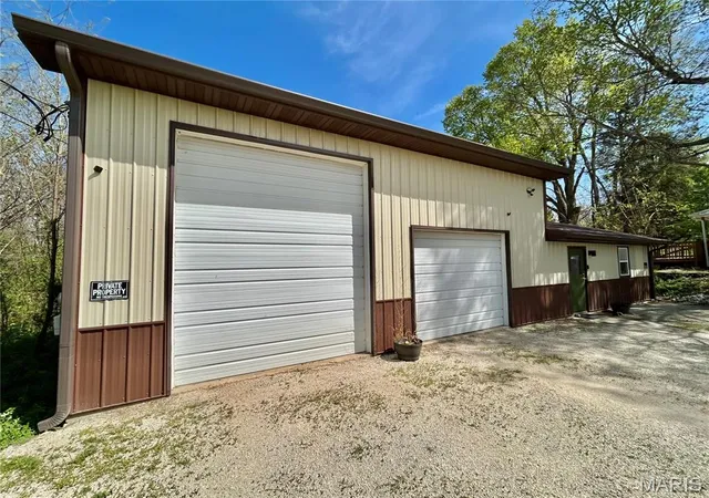 4th image of 306 E Franklin St, Salem, MO 65560 | MLS# MIS26021069