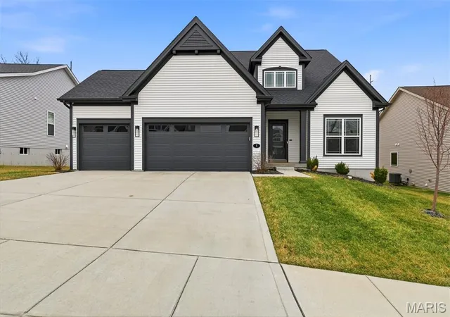 2nd image of 5 Denbrook Ter, St Charles, MO 63301 | MLS# MIS26021120