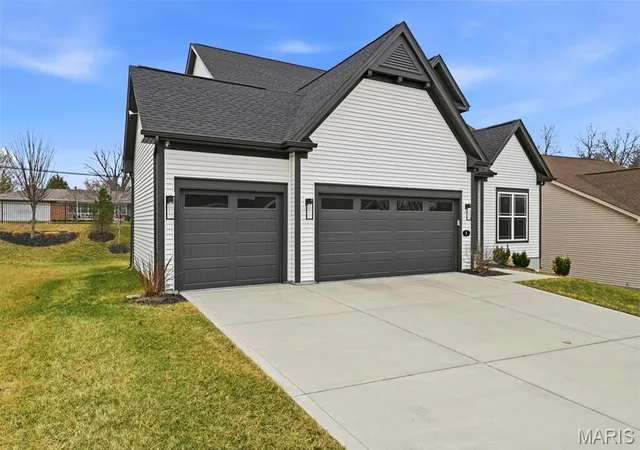 3rd image of 5 Denbrook Ter, St Charles, MO 63301 | MLS# MIS26021120