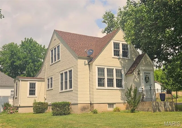 Homes for sale in Salem, MO | 3 N Jackson St, Salem, MO 65560 | MLS# MIS26021127