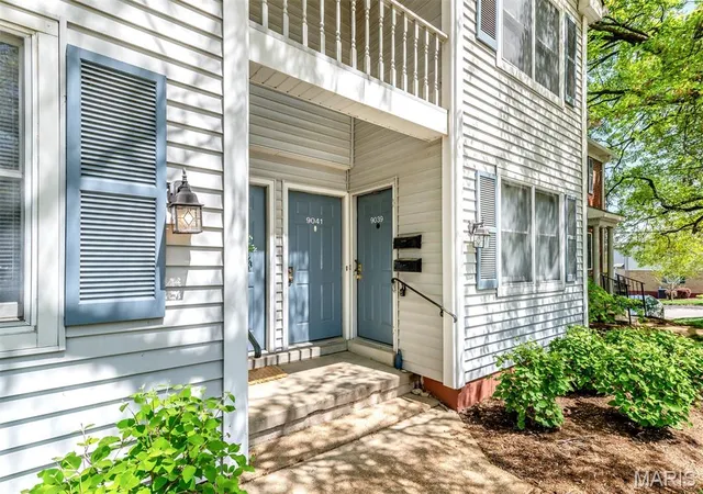 1st image of 9039 W Swan Cir, Saint Louis, MO 63144 | MLS# MIS26021128