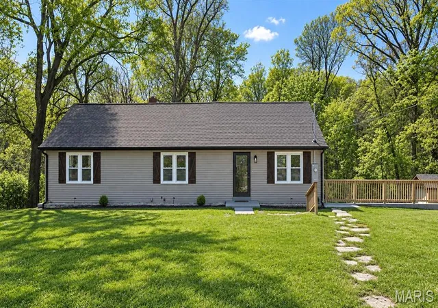 Photo 1 of Single family home for sale at 12902 Dorsett Rd, Maryland Heights, MO 63043 | MLS# MIS26021155 | Listing updated on 2026-09-14