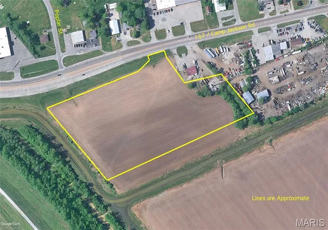 1st image of 2008 Camp Jackson, East Saint Louis, IL 62206 | MLS# MIS26021322