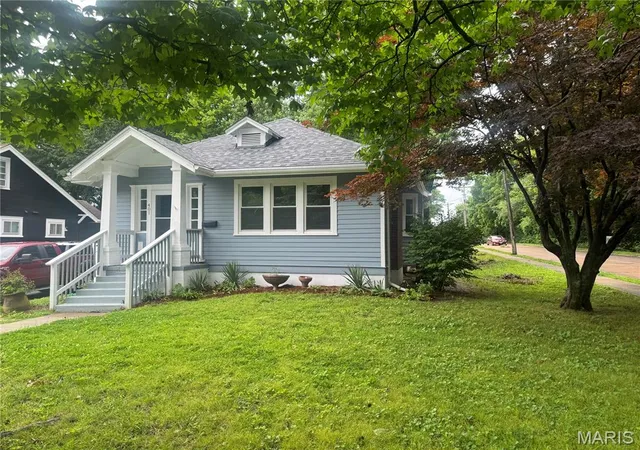 Homes for sale in St Louis, MO | 401 S Clark Ave, St Louis, MO 63135 | MLS# MIS26021379
