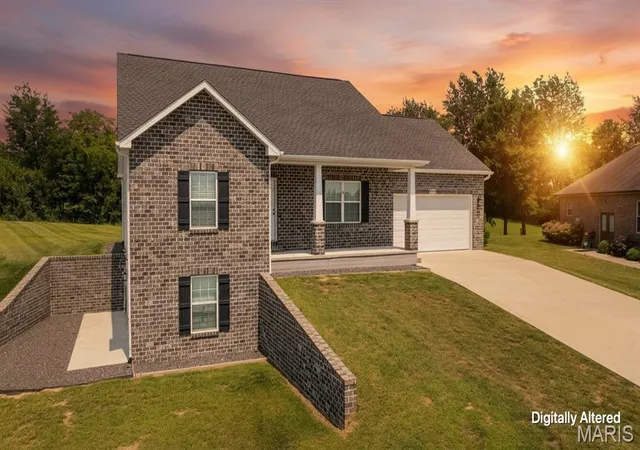 Photo 1 of Sale Pending at 3040 Clear Spring Pl, Jackson, MO 63755 | MLS# MIS26021447 | Listing updated on 2026-08-24