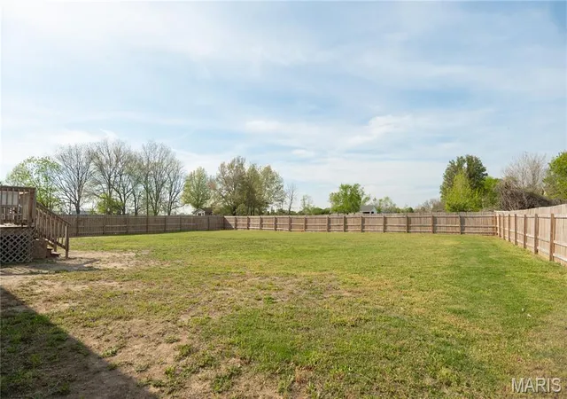 Homes for sale in Sikeston, MO | 166 Cypress Dr, Sikeston, MO 63801 | MLS# MIS26021459