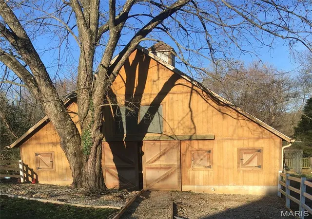 Photo 2 of Single family home for sale at 3921 Allenton Rd, Wildwood, MO 63069 | MLS# MIS26021493 | Listing updated on 2026-06-09