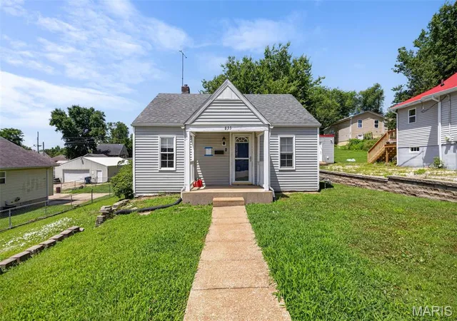 Homes for sale in Festus, MO | 835 Warne St, Festus, MO 63028 | MLS# MIS26021563