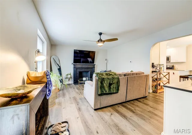 4th image of 1106 Mona Dr, Saint Louis, MO 63130 | MLS# MIS26021568