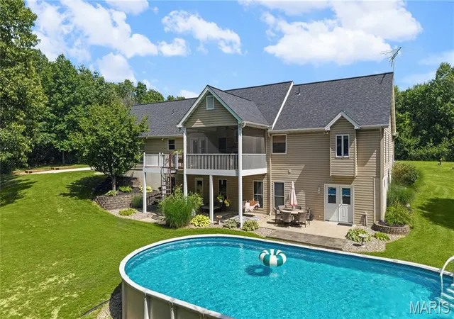 Homes for sale in Troy, MO | 15 Ridgecrest Ct, Troy, MO 63379 | MLS# MIS26021570