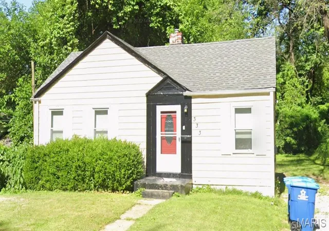 Photo 1 of Single family home for sale at 333 Plaza Ave, Saint Louis, MO 63135 | MLS# MIS26021585 | Listing updated on 2026-08-20