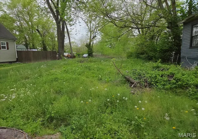 Land for sale at 513 S Benton St, Cape Girardeau, MO 63703 | MLS# MIS26021599