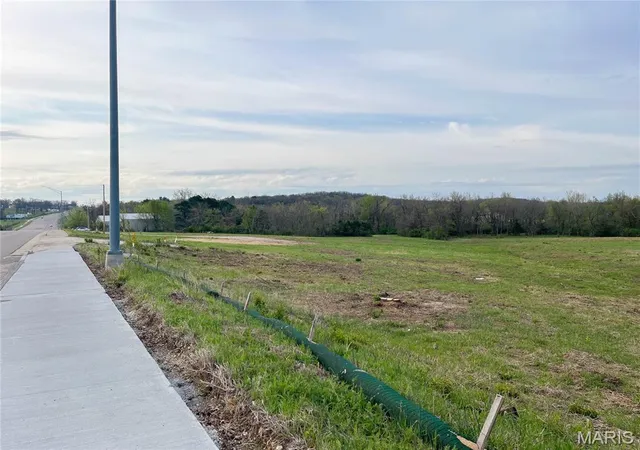 1st image of 1702 & 1708 E Hwy 72, Rolla, MO 65401 | MLS# MIS26021601