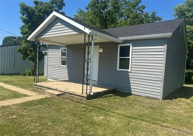 4th image of 549 N Mansion St, Sullivan, MO 63080 | MLS# MIS26021714