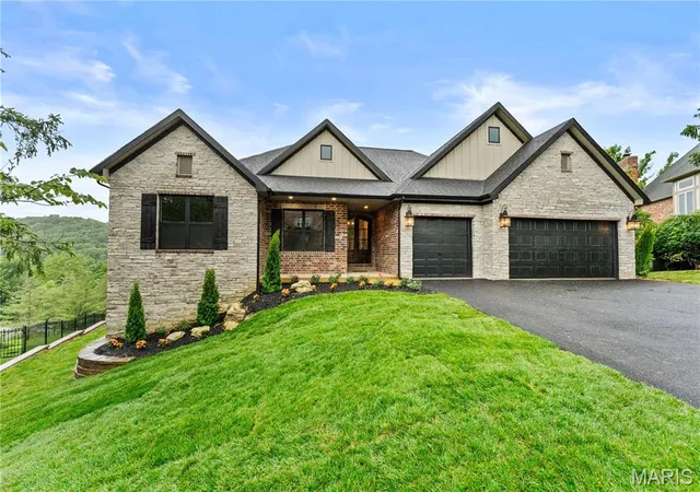1st image of 272 Merlot Ln, Saint Albans, MO 63073 | MLS# MIS26021761