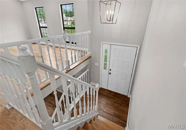 Photo 2 of Single family home for sale at 559 Vernal Hl Ct, Ballwin, MO 63021 | MLS# MIS26021889 | Listing updated on 2026-10-05