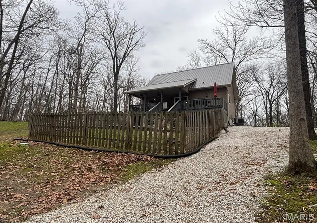 3rd image of 39075 Monroe Road 554, Stoutsville, MO 65283 | MLS# MIS26021925
