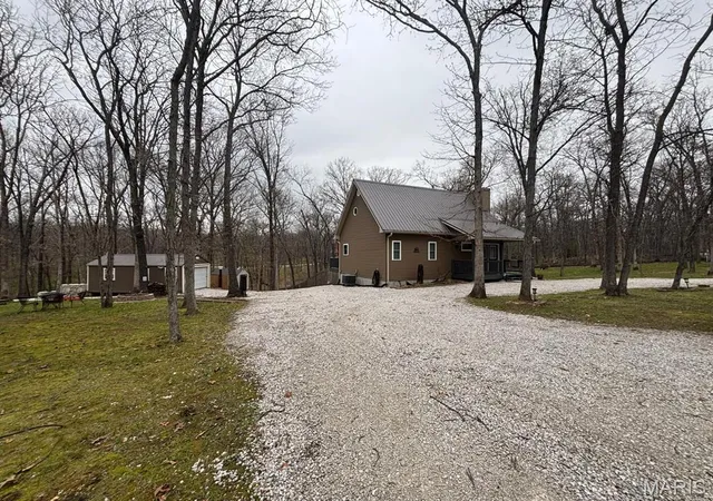 5th image of 39075 Monroe Road 554, Stoutsville, MO 65283 | MLS# MIS26021925