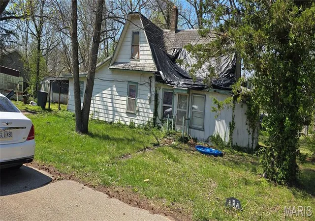 Photo 1 of Single family home for sale at 701 Orchard St, Saint James, MO 65559 | MLS# MIS26021983 | Listing updated on 2026-10-01