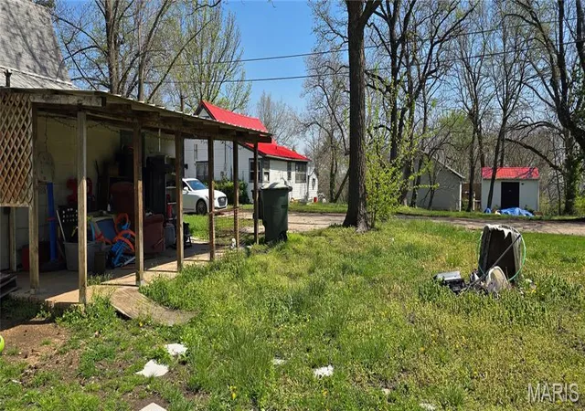 Photo 2 of Single family home for sale at 701 Orchard St, Saint James, MO 65559 | MLS# MIS26021983 | Listing updated on 2026-10-01