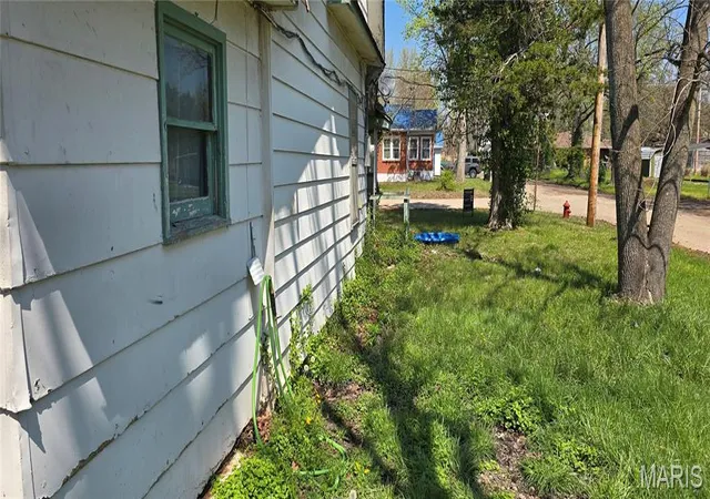 Photo 3 of Single family home for sale at 701 Orchard St, Saint James, MO 65559 | MLS# MIS26021983 | Listing updated on 2026-10-01