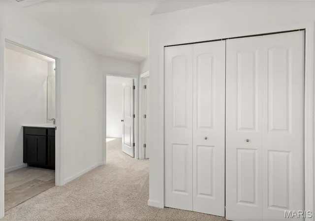 Photo 3 of Single family home for sale at 12220 Louiselle Park Dr, Maryland Heights, MO 63043 | MLS# MIS26022027 | Listing updated on 2026-04-15